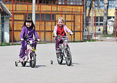 高兴,孩子,群体,学习,自行车,户外,美女,晴朗,春天,白天