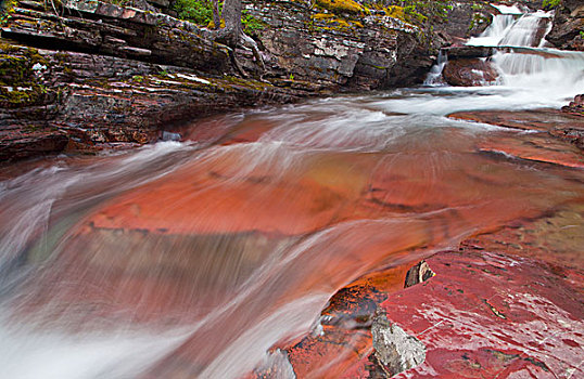 水,瀑布,红岩,弗吉尼亚,溪流,冰川国家公园,蒙大拿,美国
