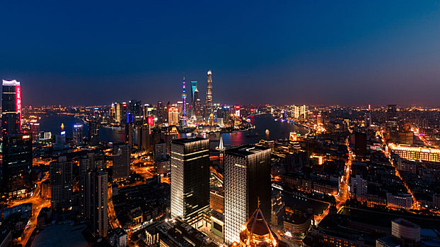 上海浦东黄昏夜景