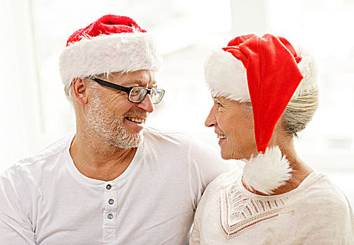 家庭,休假,圣诞节,岁月,人,概念,高兴,老年,夫妻,圣诞老人,帽子,坐,沙发,在家