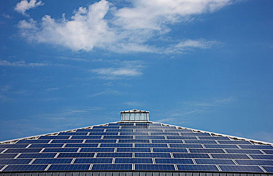 尖,屋顶,太阳能电池板,超市,梅克伦堡前波莫瑞州,德国,欧洲