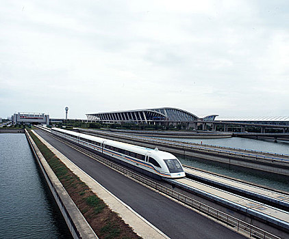 上海浦东国际机场磁悬浮列车