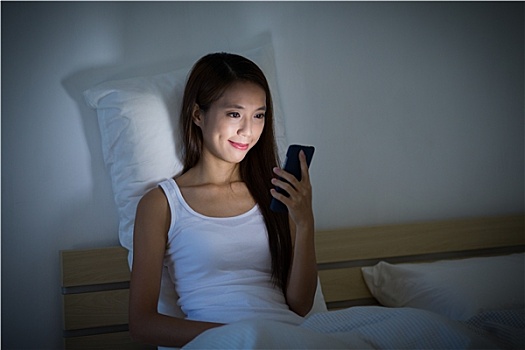 看手机图片