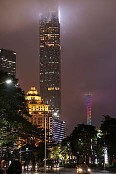 广州,夜景,摩天大楼,灯光,照明,霓虹灯,小蛮腰,电视台,珠江,都市,居民区,花草,美化,园林