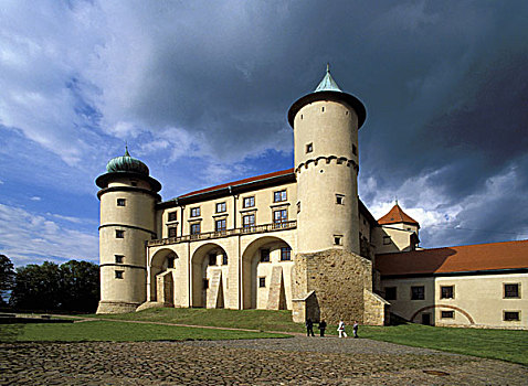 城堡,波兰,14世纪,建筑,巴洛克风格,牢固,住宅,角,塔,围绕,棱堡