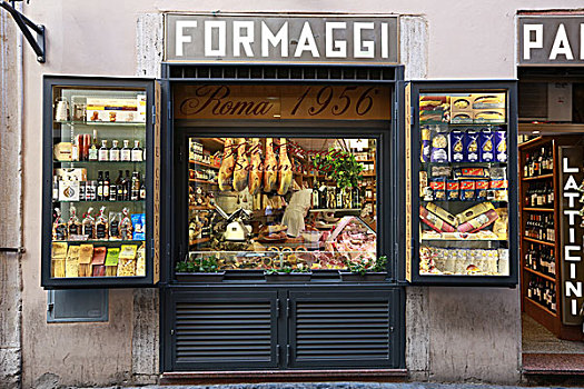 罗马街头食品店橱窗细部