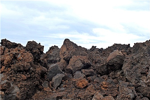齿状,火山岩