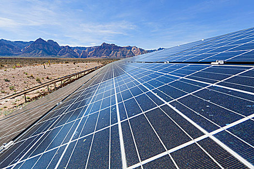 太阳能电池板,莫哈维沙漠