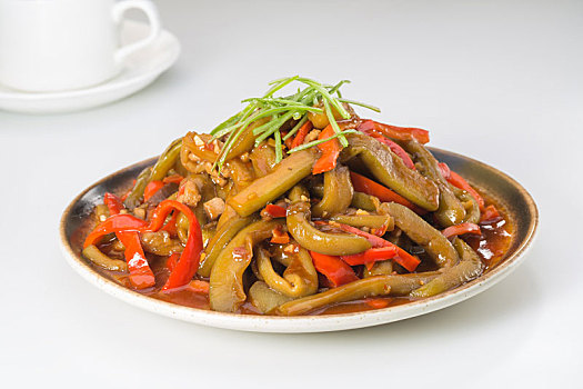 中式家常菜红椒炒茄子