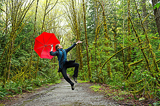 跳跃,女人,树林,红色,伞
