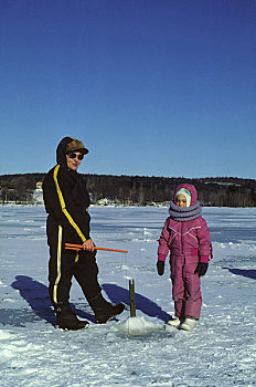 加拿大,魁北克,冰冻,渥太华河,靠近,人,冰上钓鱼