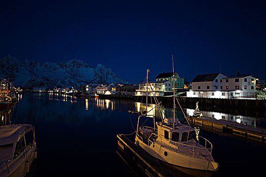 挪威lofoten渔村北极