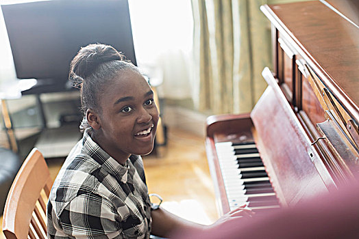 微笑,女孩,演奏,钢琴