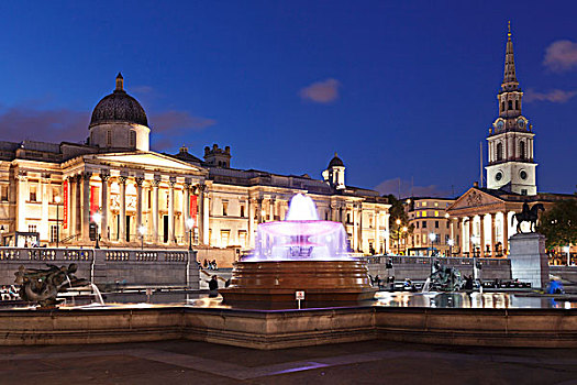 喷泉,正面,国家美术馆,教堂,特拉法尔加广场,伦敦,英格兰,英国,欧洲