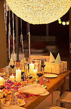 蜡烛,礼物,桌上,生日派对