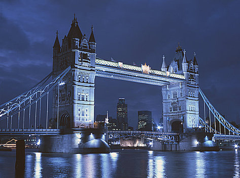 英格兰,伦敦,塔桥,夜晚