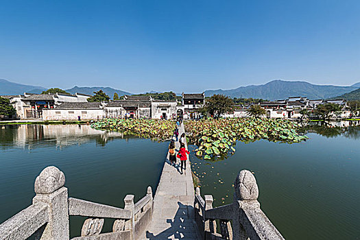 黄山市黟县宏村南湖风光