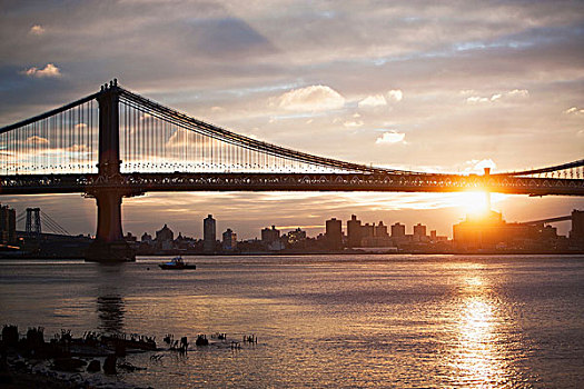 日落,后面,曼哈顿大桥,纽约,美国