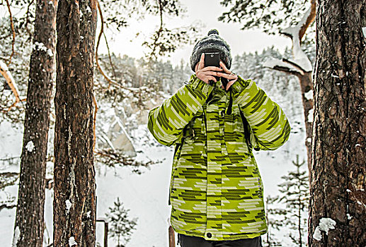 男人,照相,雪中,遮盖,树林,俄罗斯