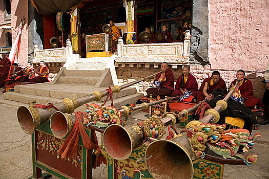 西藏萨迦寺法会