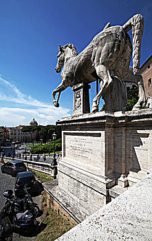 坎皮多里奥广场,piazzadelcampidoglio