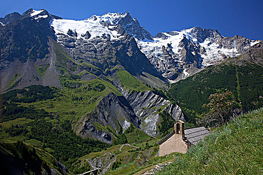 法国,上阿尔卑斯省,山丘,山,小教堂