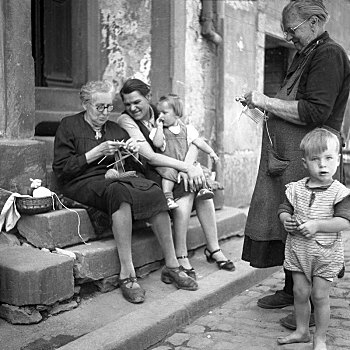 母亲,孩子,害羞,祖父母,编织品,家庭,路边,靠近,德国,欧洲