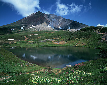 山,沼泽