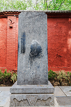 中国河南省洛阳市白马寺摄摩腾祖师画像石碑