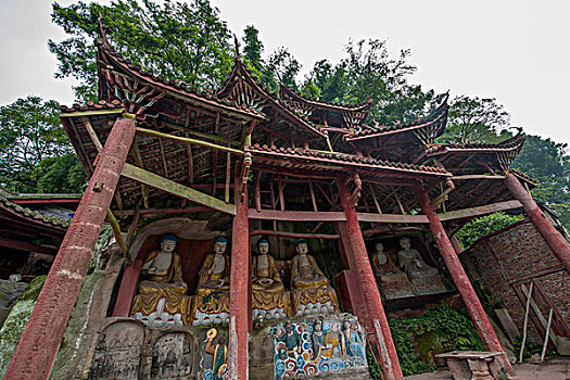 四川省安岳县孔雀洞寺院开创于北宋的三佛洞,阿弥陀佛洞,观音经变龛