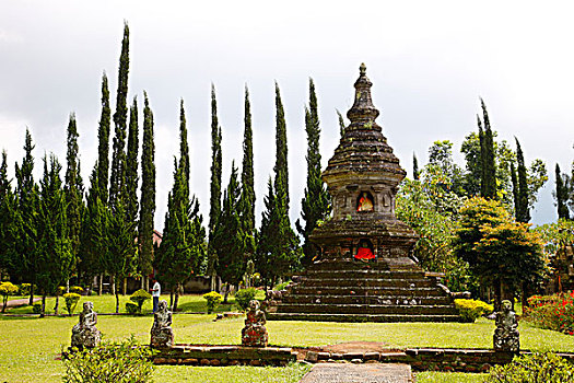 佛塔,庙宇,湖,巴厘岛,印度尼西亚,东南亚