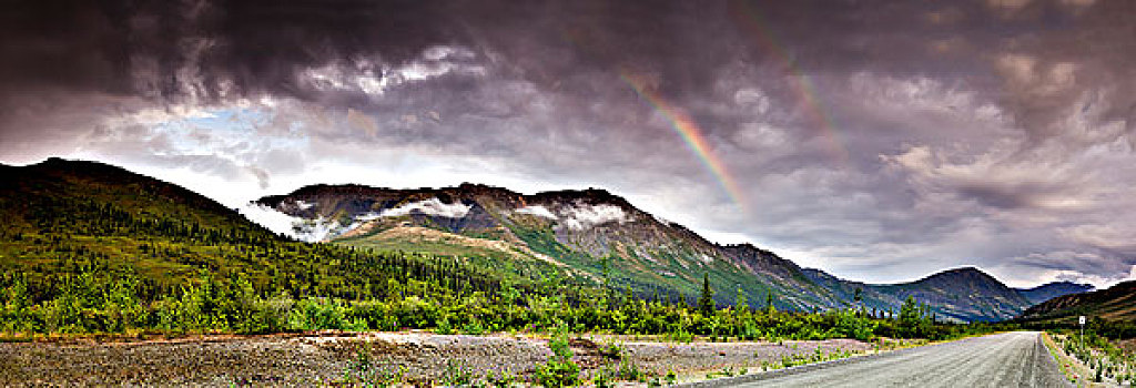 彩虹,奥基尔维山,墓石地区公园,育空,加拿大