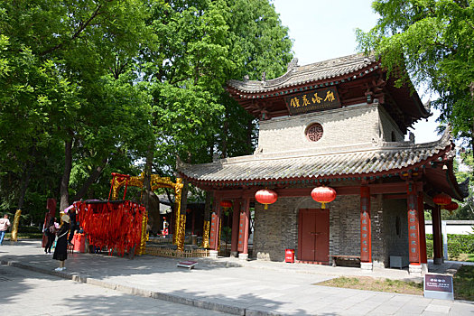 小雁塔,荐福寺,钟楼