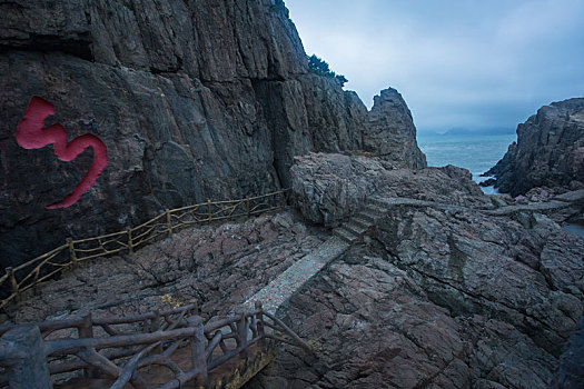 礁石,海面,海浪,红石滩