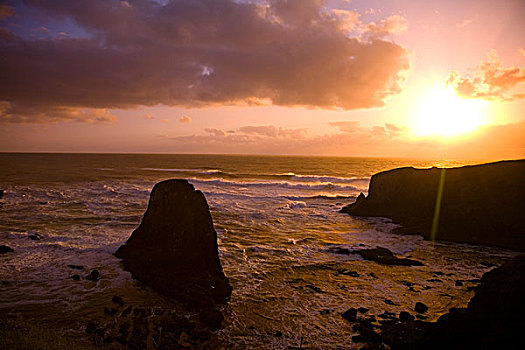 岩石,海岸线,日落