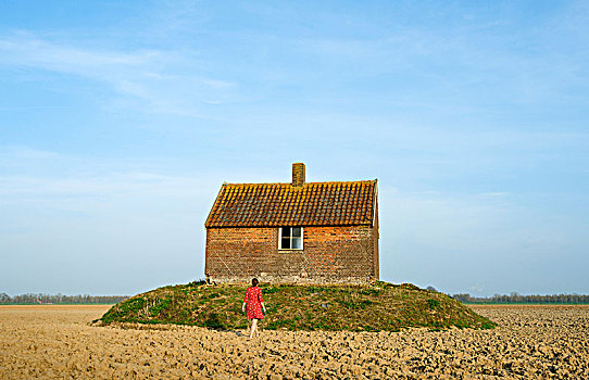 女人,空,房子,圩田,后视图,多德雷赫特,荷兰南部,荷兰,欧洲
