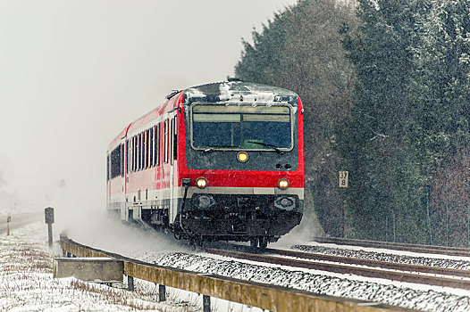 客运列车,冬天,下雪,莱茵兰,北莱茵威斯特伐利亚,德国,欧洲