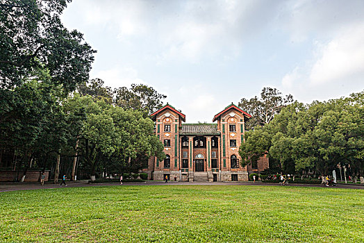 中山大学,礼堂