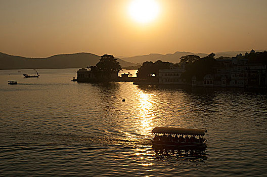 小船,湖,皮丘拉,乌代浦尔,拉贾斯坦邦,印度