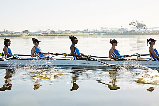 女性,划船,团队,短桨,晴朗,湖