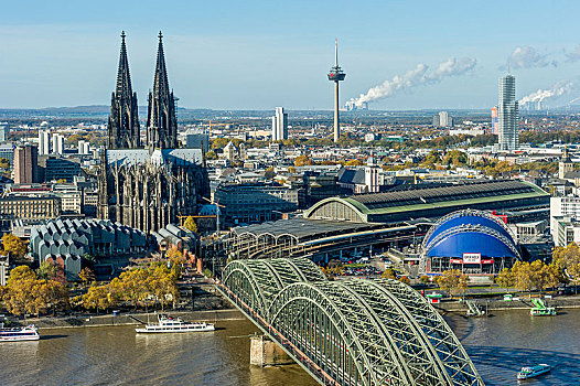 风景,俯视,莱茵河,历史,中心,博物馆,科隆大教堂,霍恩佐伦大桥,中央车站,音乐,圆顶,后面,电视塔,科隆,北莱茵威斯特伐利亚,德国,欧洲