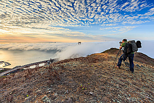 一个,摄影师,金门大桥,日出,慵懒,山,旧金山,马林县,加利福尼亚,美国