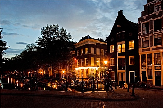 阿姆斯特丹,傍晚,房间