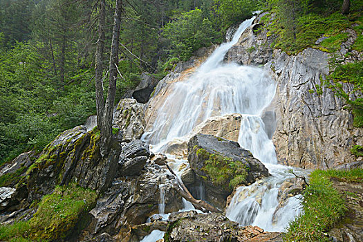 瀑布,靠近,悉特图克斯,男式礼服,山谷,阿尔卑斯山,提洛尔,奥地利,欧洲