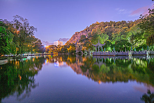 红山公园夜景