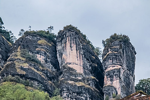 福建省武夷山国家风景名胜区丹霞地貌自然风光