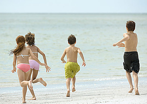 孩子,跑,一起,海滩