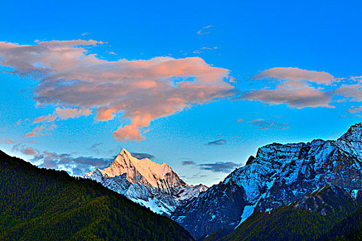 亚丁,海螺沟,甘孜,稻城,山峰,雪山