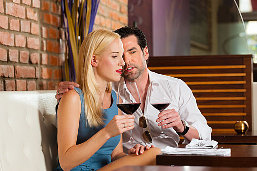 魅力,情侣,喝,红酒,餐馆,酒吧