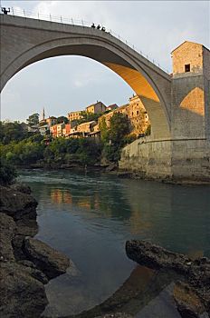 波斯尼亚,莫斯塔尔,晚霞,仿制,16世纪,石桥,毁坏,2004年